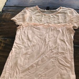 H&M lace tee